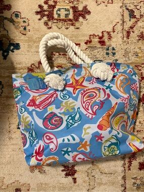 Sun & Sky Beach Tote